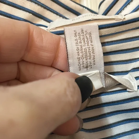 Chico’s Non-iron button blouse white with blue lurex stripes Size 0 (small) - Picture 4 of 5